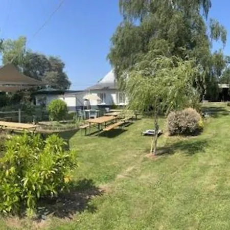 Maison Charmante A Ombree D'anjou Avec Jardin Et Terrasse *